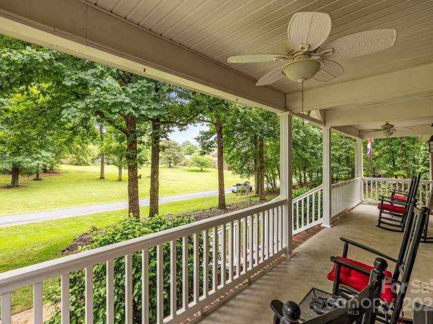 635 Timberlane Trail, Salisbury, NC 28147.  MLS# CAR4265454, YatesRealty ID 16280. 
