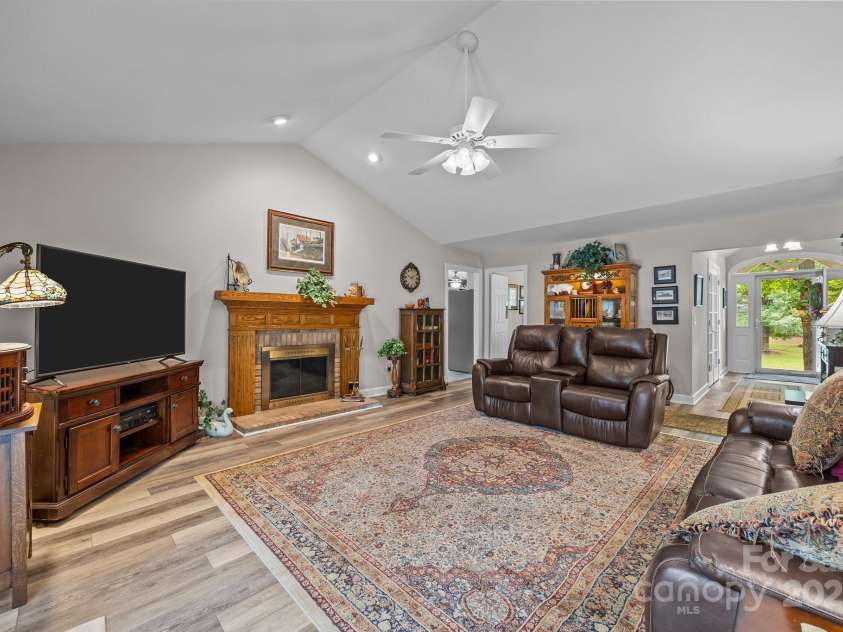 635 Timberlane Trail, Salisbury, NC 28147.  MLS# CAR4265454, YatesRealty ID 16280. 