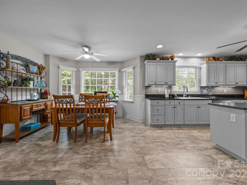 635 Timberlane Trail, Salisbury, NC 28147.  MLS# CAR4265454, YatesRealty ID 16280. 