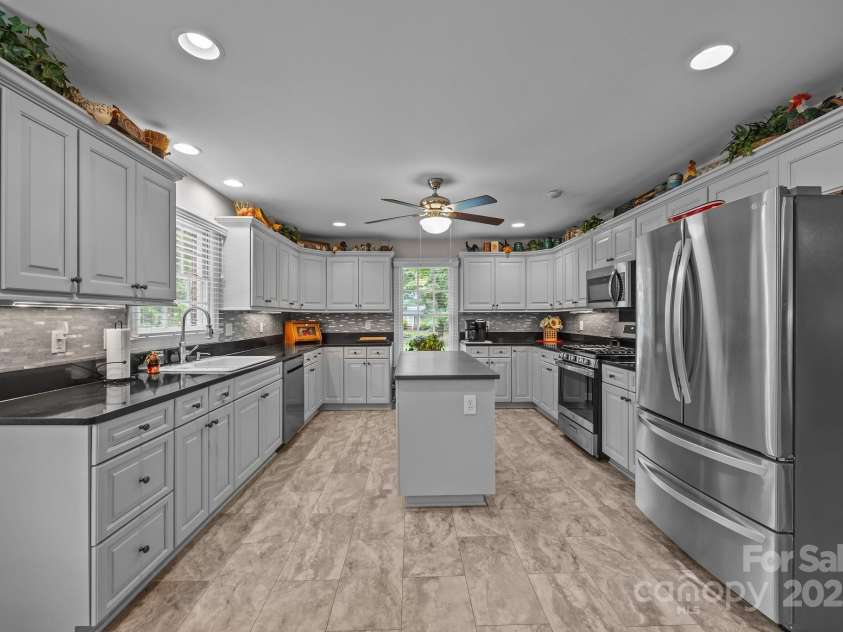 635 Timberlane Trail, Salisbury, NC 28147.  MLS# CAR4265454, YatesRealty ID 16280. 