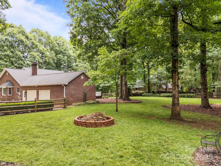 635 Timberlane Trail, Salisbury, NC 28147.  MLS# CAR4265454, YatesRealty ID 16280. 