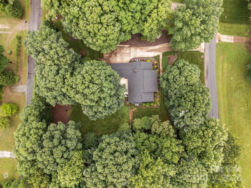 635 Timberlane Trail, Salisbury, NC 28147.  MLS# CAR4265454, YatesRealty ID 16280. 