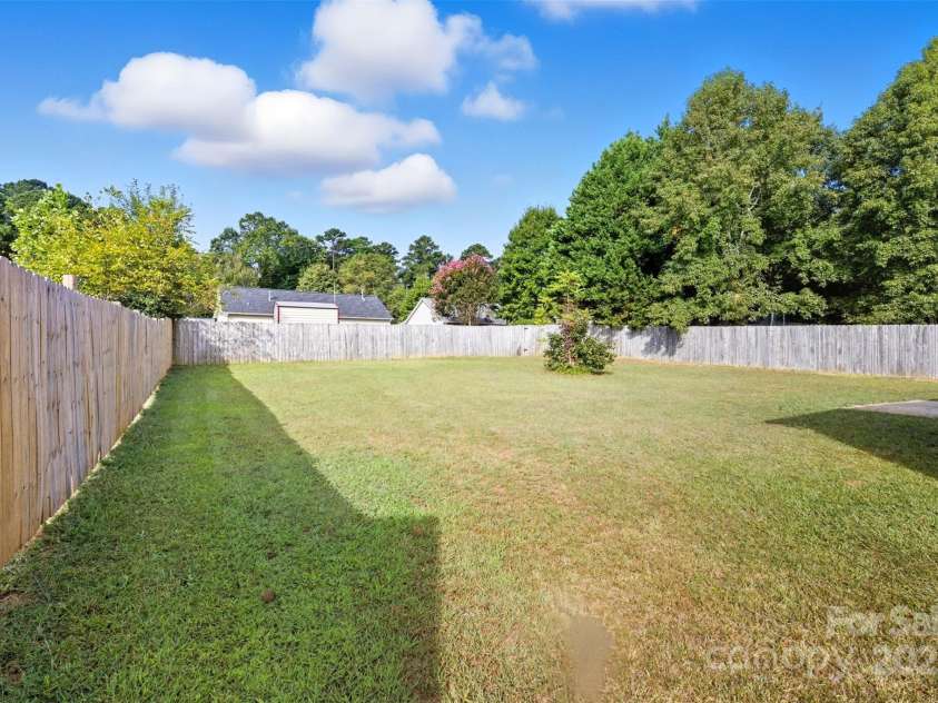 2290 Kestrel Drive, Rock Hill, SC 29732.  MLS# CAR4299234, YatesRealty ID 16281. 