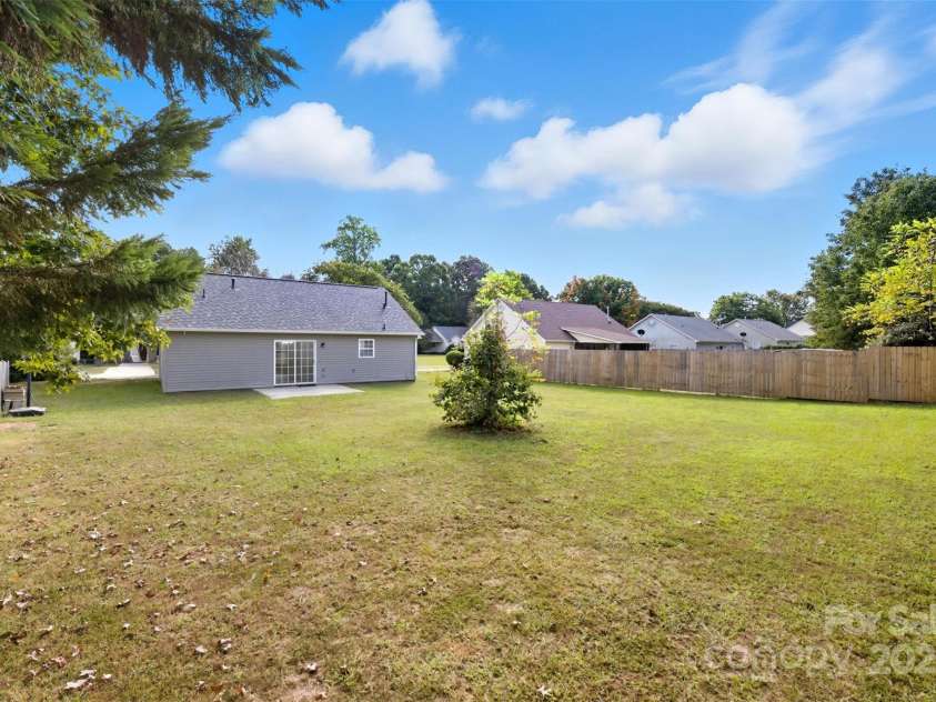 2290 Kestrel Drive, Rock Hill, SC 29732.  MLS# CAR4299234, YatesRealty ID 16281. 