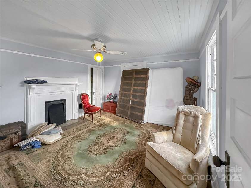 204 Gaston Street, Kings Mountain, NC 28086.  MLS# CAR4259958, YatesRealty ID 16283. 