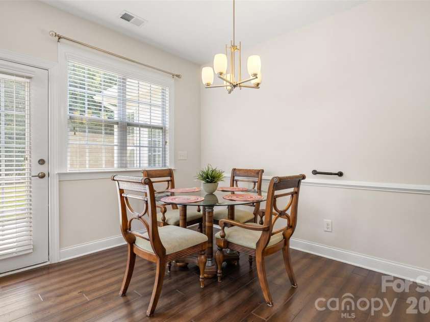 12728 Meetinghouse Drive, Cornelius, NC 28031.  MLS# CAR4408825, YatesRealty ID 16284. Dining area