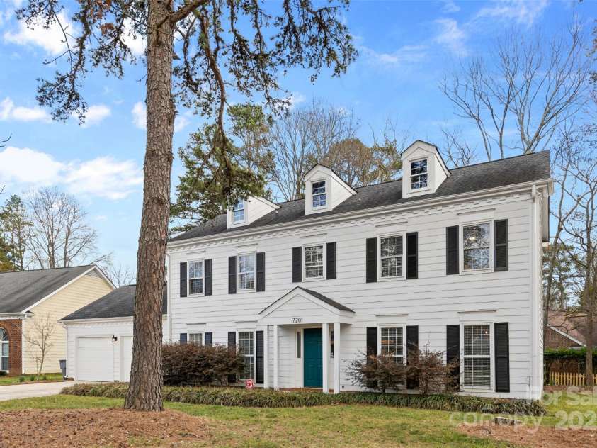 7201 Brassy Creek Lane, Charlotte, NC 28269.  MLS# CAR4225895, YatesRealty ID 16284. 
