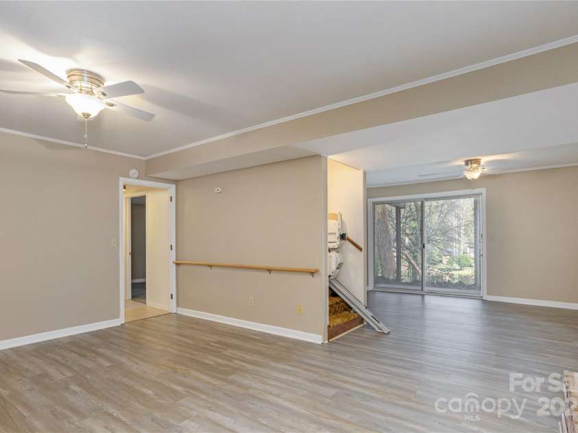 1010 Indian Hill Road, Hendersonville, NC 28791.  MLS# CAR4187228, YatesRealty ID 16286. Lower level