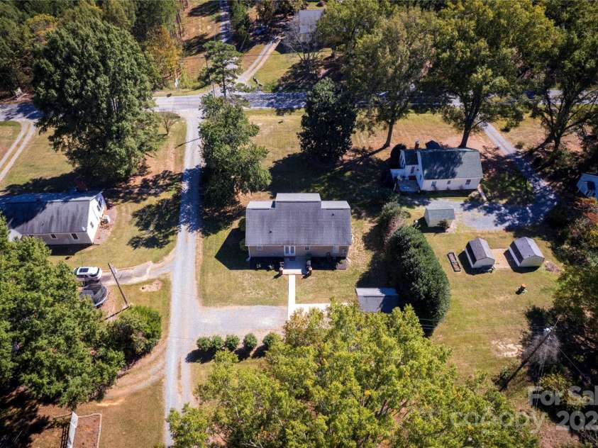 213 Carrie Drive, Oakboro, NC 28129.  MLS# CAR4307483, YatesRealty ID 16286. 