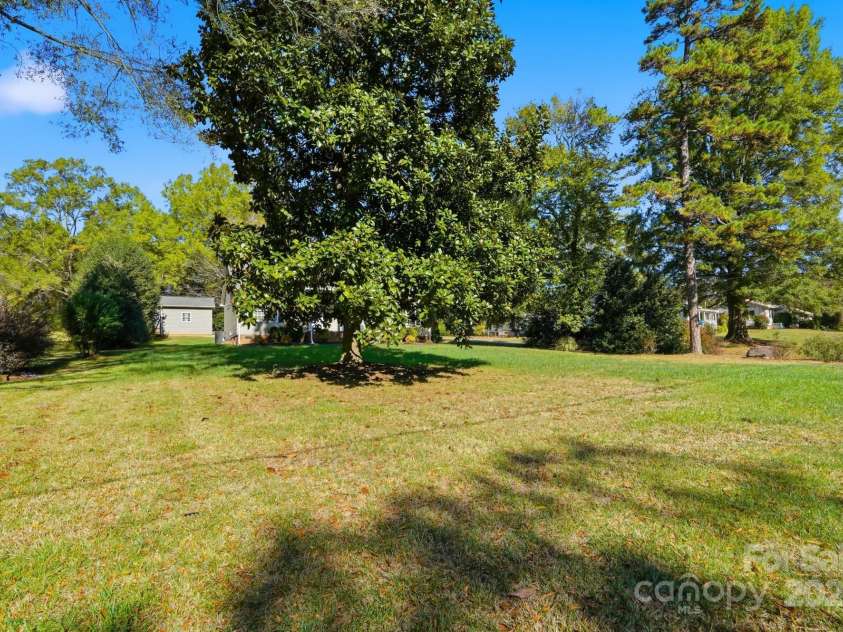 213 Carrie Drive, Oakboro, NC 28129.  MLS# CAR4307483, YatesRealty ID 16286. 