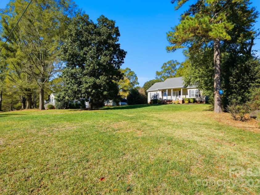 213 Carrie Drive, Oakboro, NC 28129.  MLS# CAR4307483, YatesRealty ID 16286. 