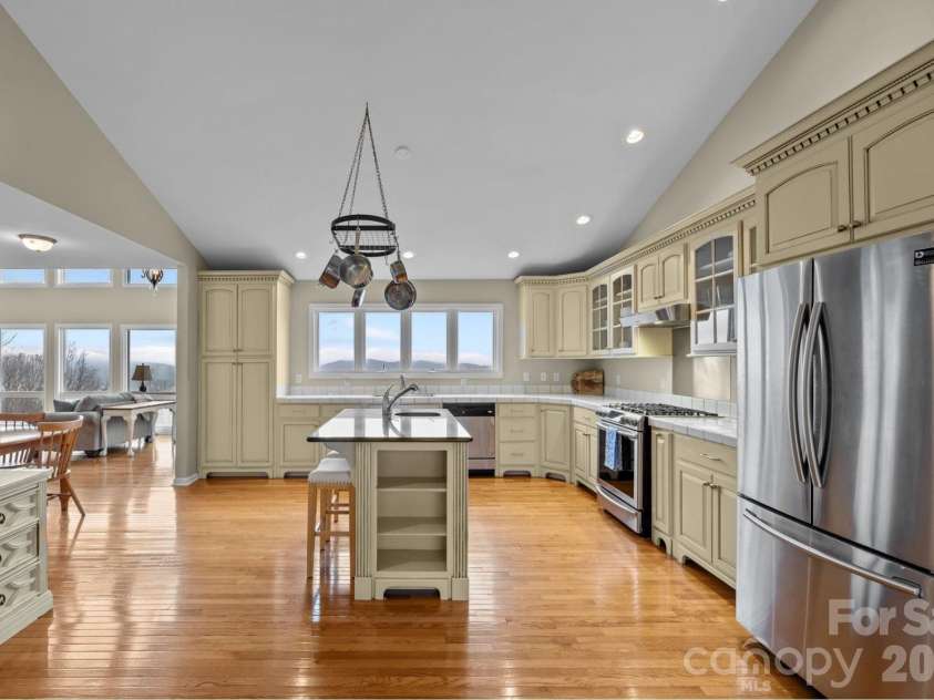 995 Towery Trace, Ellenboro, NC 28040.  MLS# CAR4344395, YatesRealty ID 16287. 
