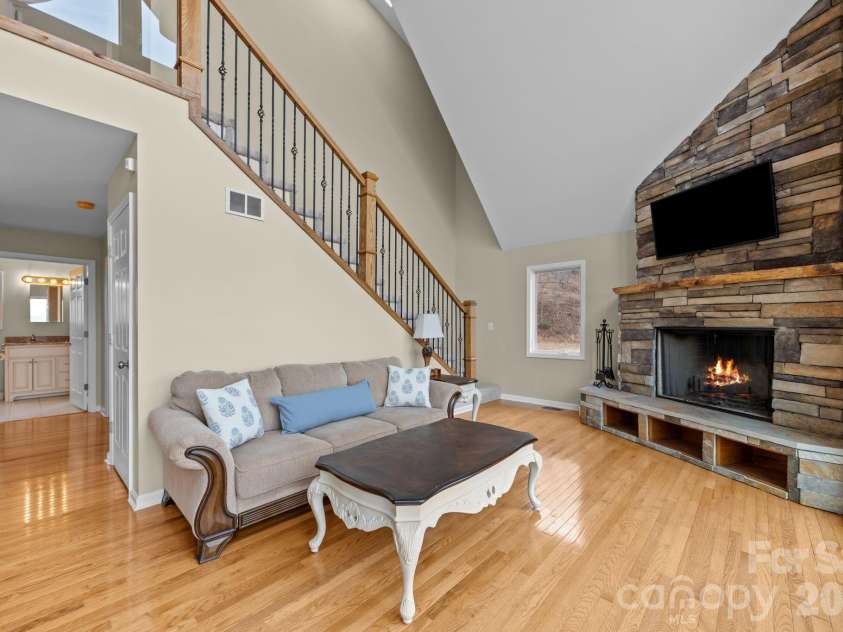 995 Towery Trace, Ellenboro, NC 28040.  MLS# CAR4344395, YatesRealty ID 16287. 