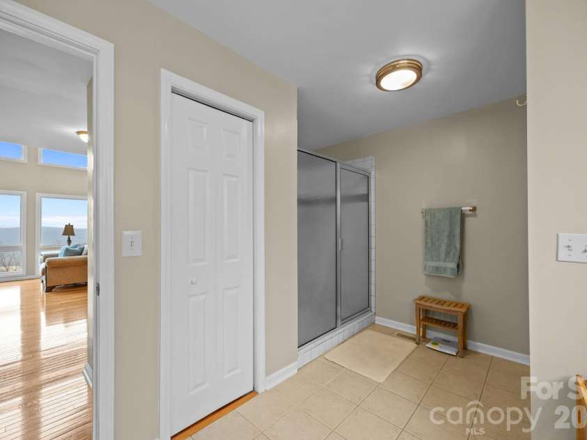995 Towery Trace, Ellenboro, NC 28040.  MLS# CAR4344395, YatesRealty ID 16287. 