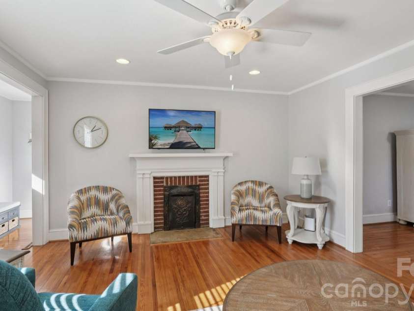 552 Hyde Park Drive, Concord, NC 28025.  MLS# CAR4322941, YatesRealty ID 16288. 