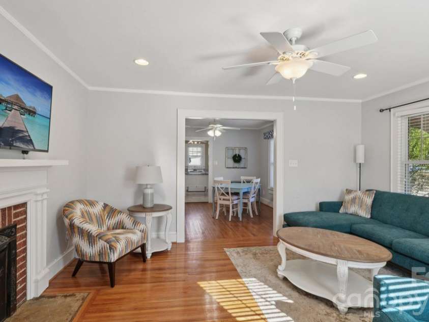552 Hyde Park Drive, Concord, NC 28025.  MLS# CAR4322941, YatesRealty ID 16288. 