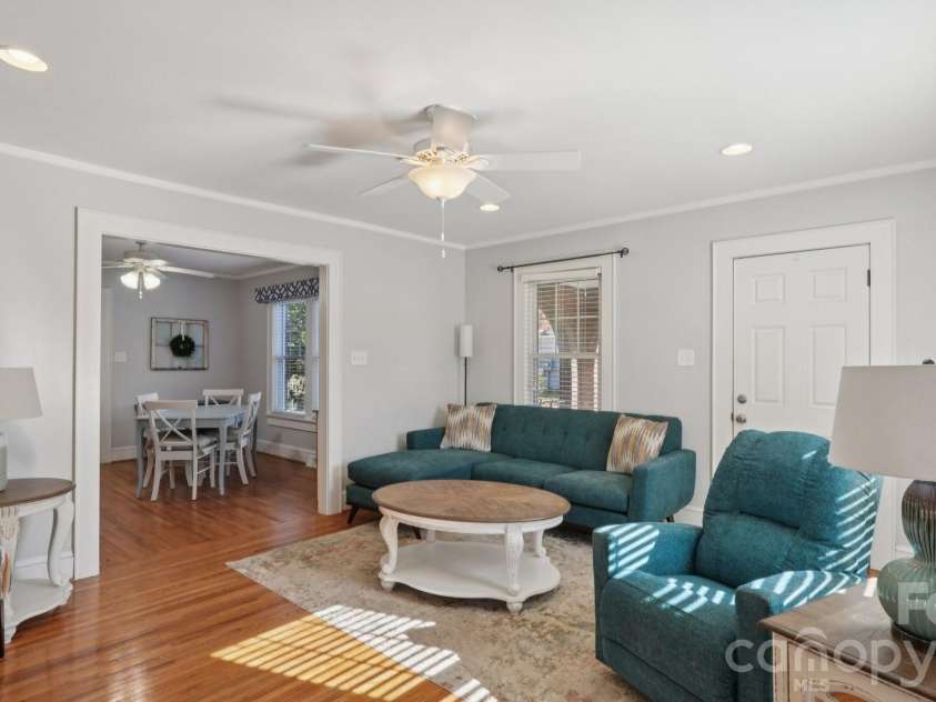 552 Hyde Park Drive, Concord, NC 28025.  MLS# CAR4322941, YatesRealty ID 16288. 