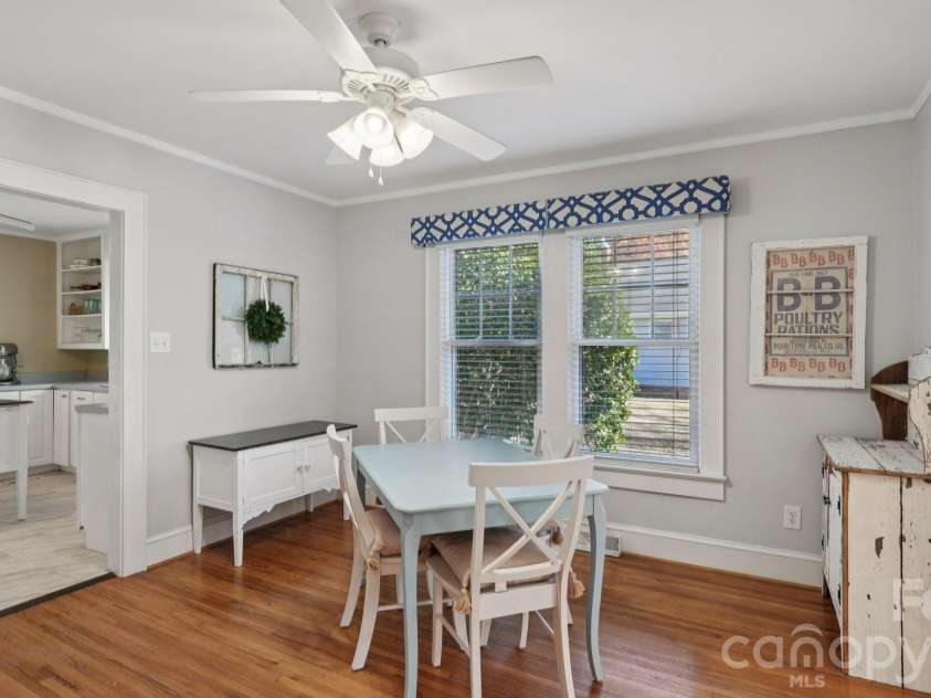 552 Hyde Park Drive, Concord, NC 28025.  MLS# CAR4322941, YatesRealty ID 16288. 