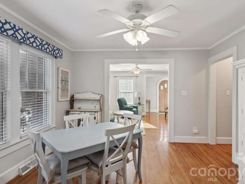 552 Hyde Park Drive, Concord, NC 28025.  MLS# CAR4322941, YatesRealty ID 16288. 