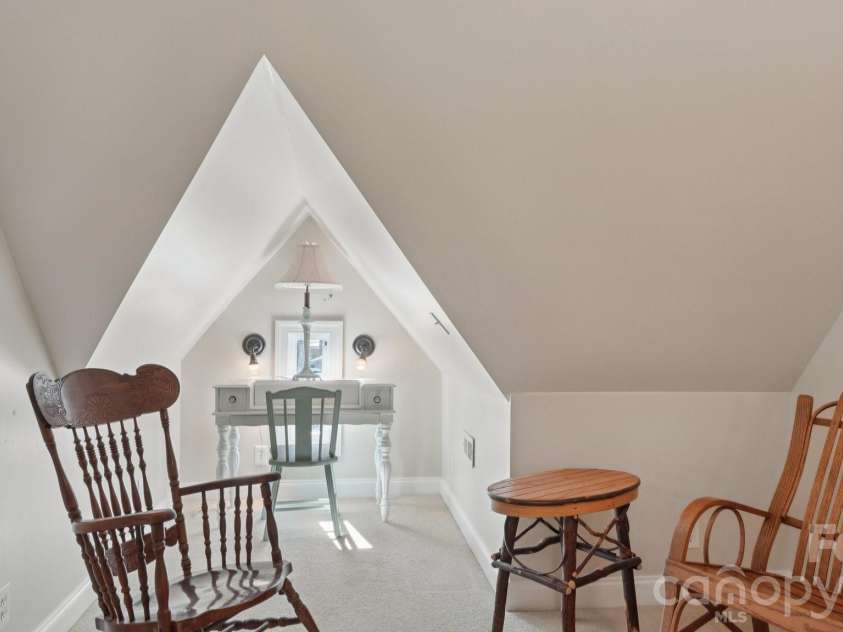 552 Hyde Park Drive, Concord, NC 28025.  MLS# CAR4322941, YatesRealty ID 16288. 