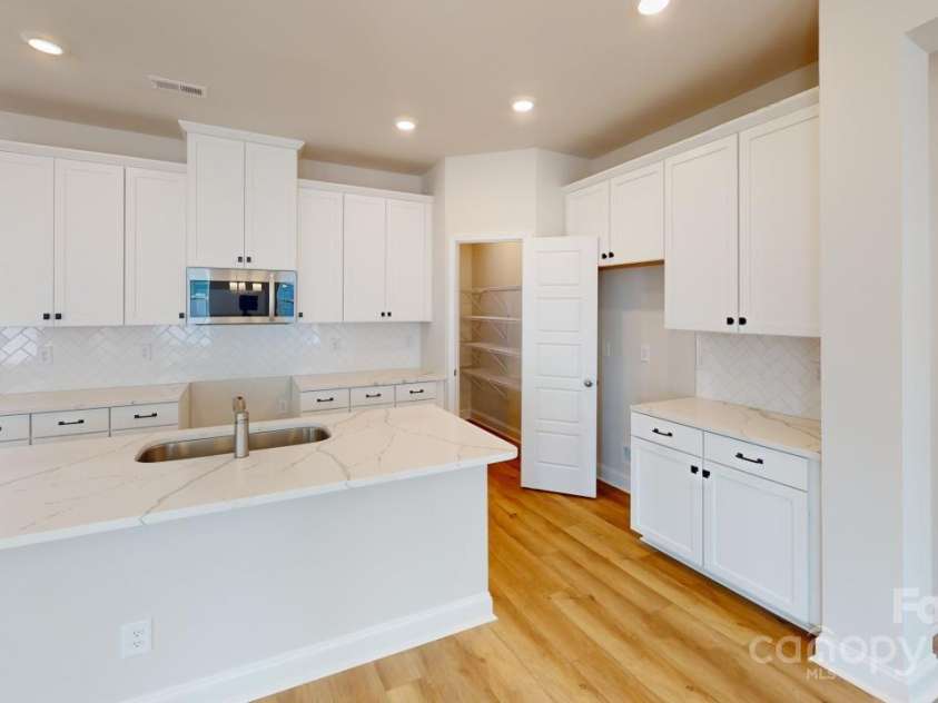 9601 Pointer Road, Huntersville, NC 28078.  MLS# CAR4205858, YatesRealty ID 16289. 