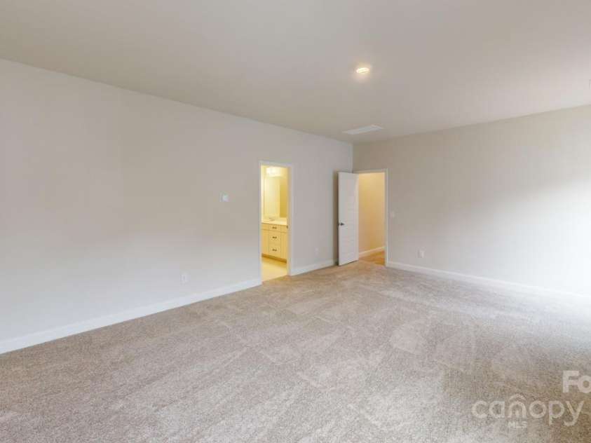9601 Pointer Road, Huntersville, NC 28078.  MLS# CAR4205858, YatesRealty ID 16289. 