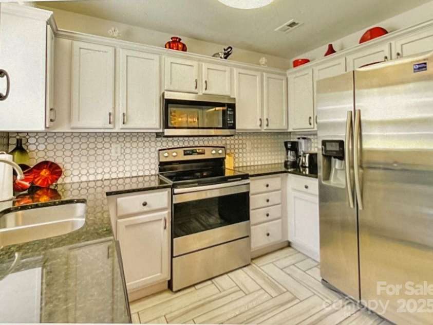 6936 Aulton Link Court, Charlotte, NC 28269.  MLS# CAR4306576, YatesRealty ID 1629. Previously staged