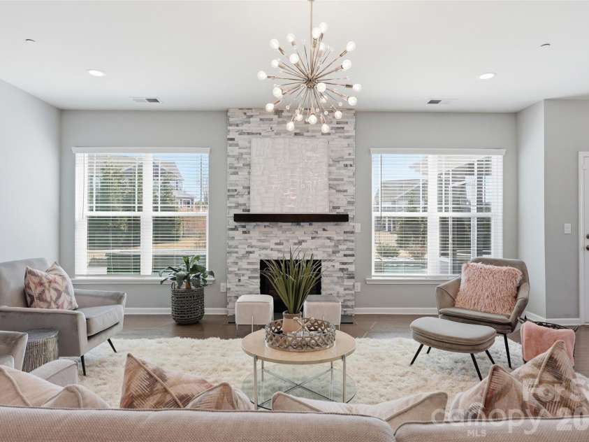 964 Bellegray Lane, Concord, NC 28027.  MLS# CAR4354778, YatesRealty ID 16290. 