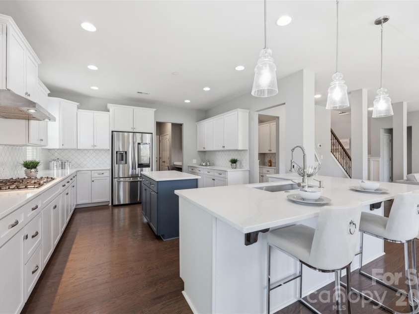 964 Bellegray Lane, Concord, NC 28027.  MLS# CAR4354778, YatesRealty ID 16290. 