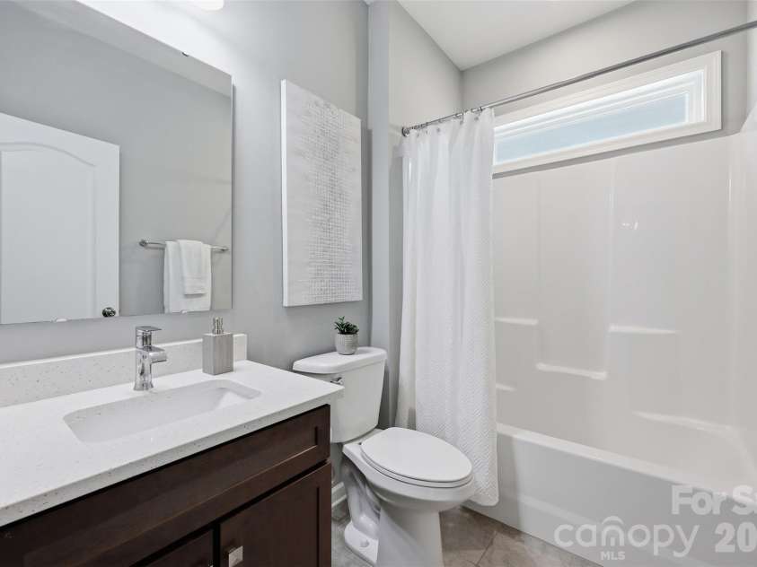 964 Bellegray Lane, Concord, NC 28027.  MLS# CAR4354778, YatesRealty ID 16290. 