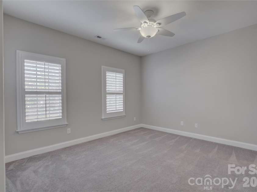 16915 Turtle Point Road, Charlotte, NC 28278.  MLS# CAR4360965, YatesRealty ID 16292. 