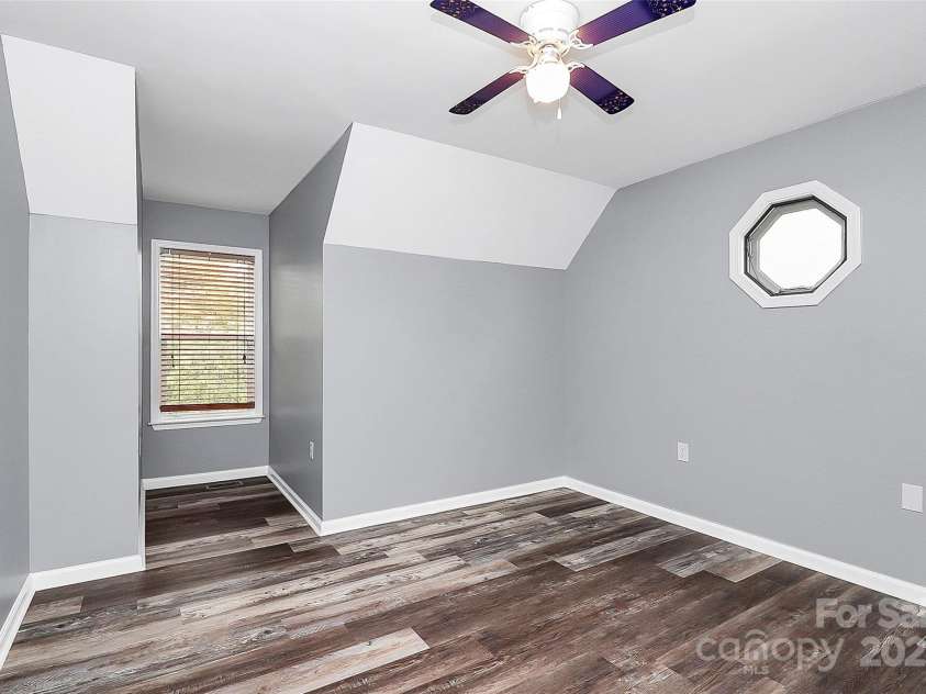 2614 Reepsville Road, Lincolnton, NC 28092.  MLS# CAR4293912, YatesRealty ID 16292. Secondary bedroom/ freshly painted