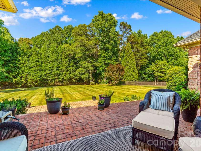 107 Kenway Loop, Mooresville, NC 28117.  MLS# CAR4398278, YatesRealty ID 16293. 