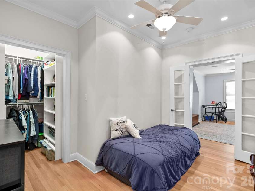 107 Kenway Loop, Mooresville, NC 28117.  MLS# CAR4398278, YatesRealty ID 16293. Flex Room with Walk in Closet