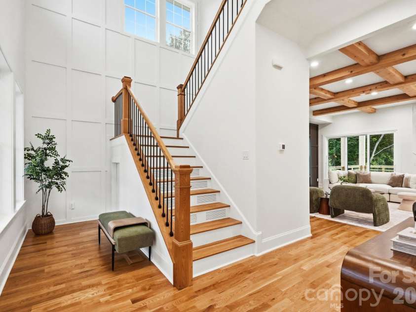 1412 Kennon Street, Charlotte, NC 28205.  MLS# CAR4425870, YatesRealty ID 16295. 