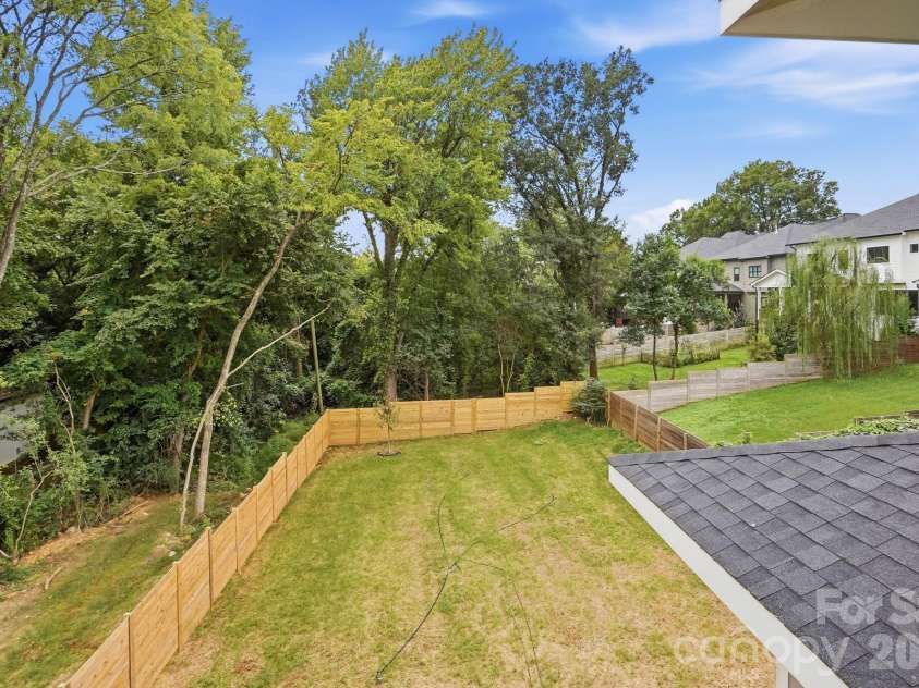 1412 Kennon Street, Charlotte, NC 28205.  MLS# CAR4425870, YatesRealty ID 16295. 
