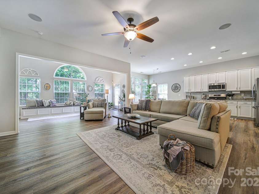 7123 Meyer Road, Fort Mill, SC 29715.  MLS# CAR4248751, YatesRealty ID 16296. 