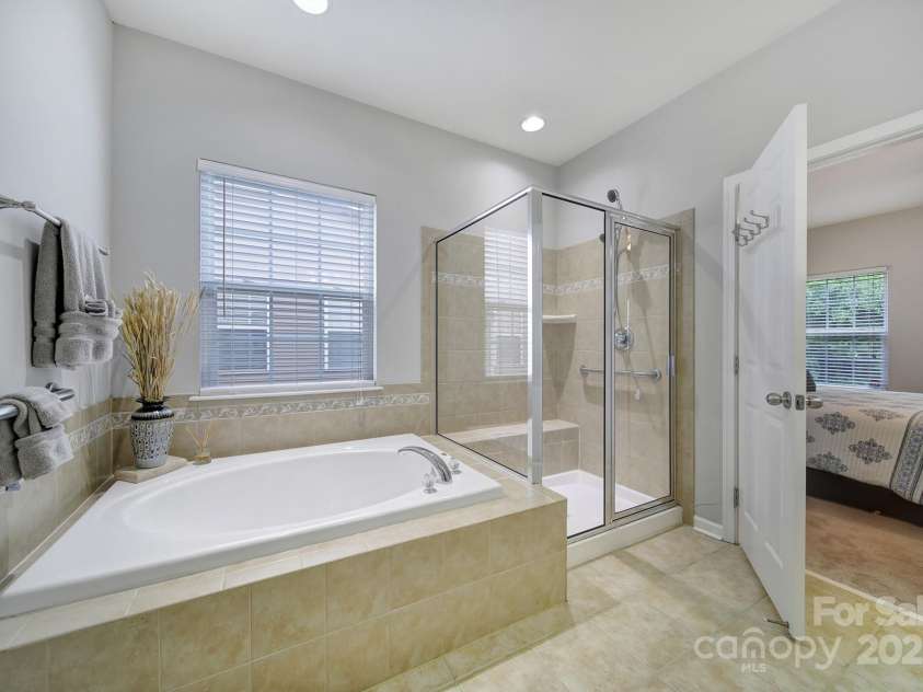 7123 Meyer Road, Fort Mill, SC 29715.  MLS# CAR4248751, YatesRealty ID 16296. 