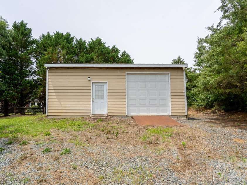 8540 Indian Summer Trail, Harrisburg, NC 28075.  MLS# CAR4258717, YatesRealty ID 16298. 