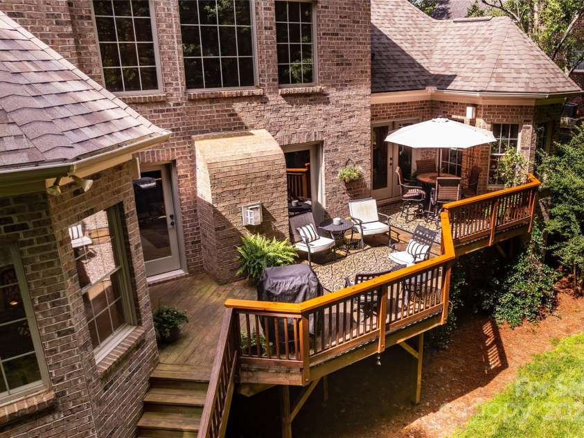 122 Sleepy Cove Trail, Mooresville, NC 28117.  MLS# CAR4260257, YatesRealty ID 16299. 