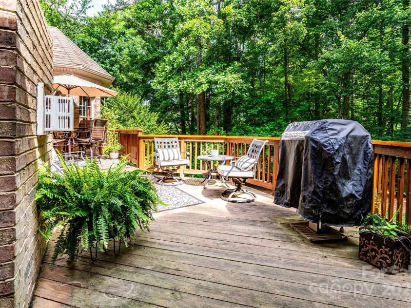 122 Sleepy Cove Trail, Mooresville, NC 28117.  MLS# CAR4260257, YatesRealty ID 16299. 