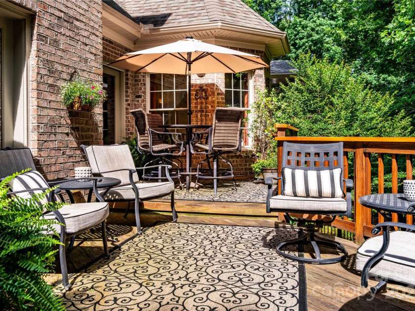 122 Sleepy Cove Trail, Mooresville, NC 28117.  MLS# CAR4260257, YatesRealty ID 16299. 