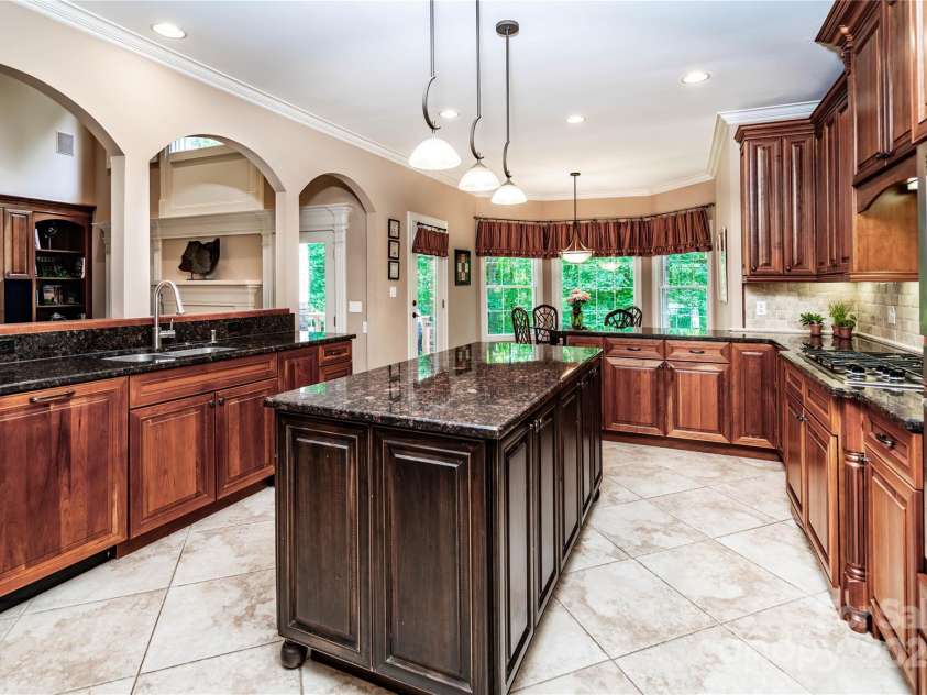 122 Sleepy Cove Trail, Mooresville, NC 28117.  MLS# CAR4260257, YatesRealty ID 16299. 