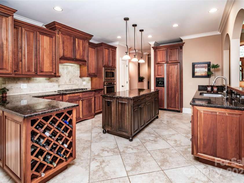 122 Sleepy Cove Trail, Mooresville, NC 28117.  MLS# CAR4260257, YatesRealty ID 16299. 