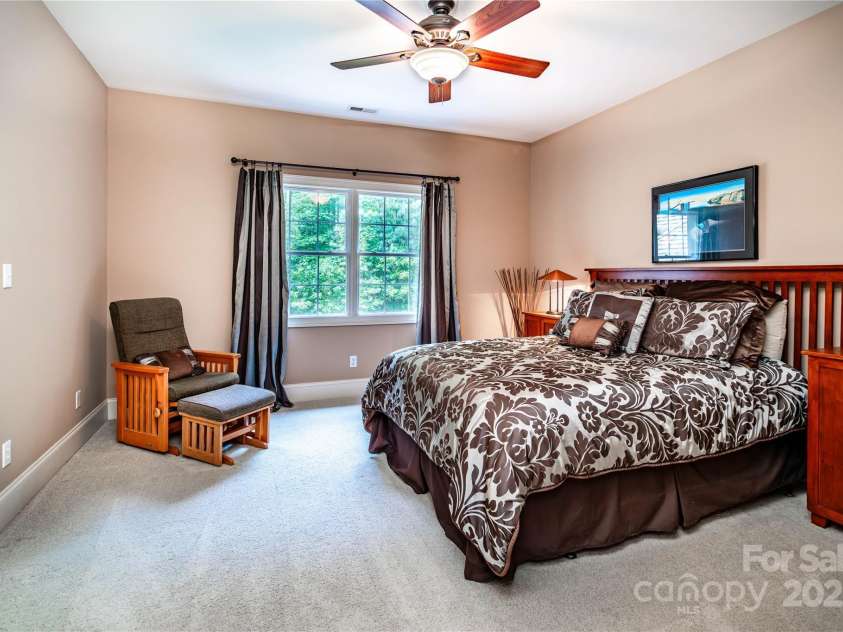 122 Sleepy Cove Trail, Mooresville, NC 28117.  MLS# CAR4260257, YatesRealty ID 16299. 