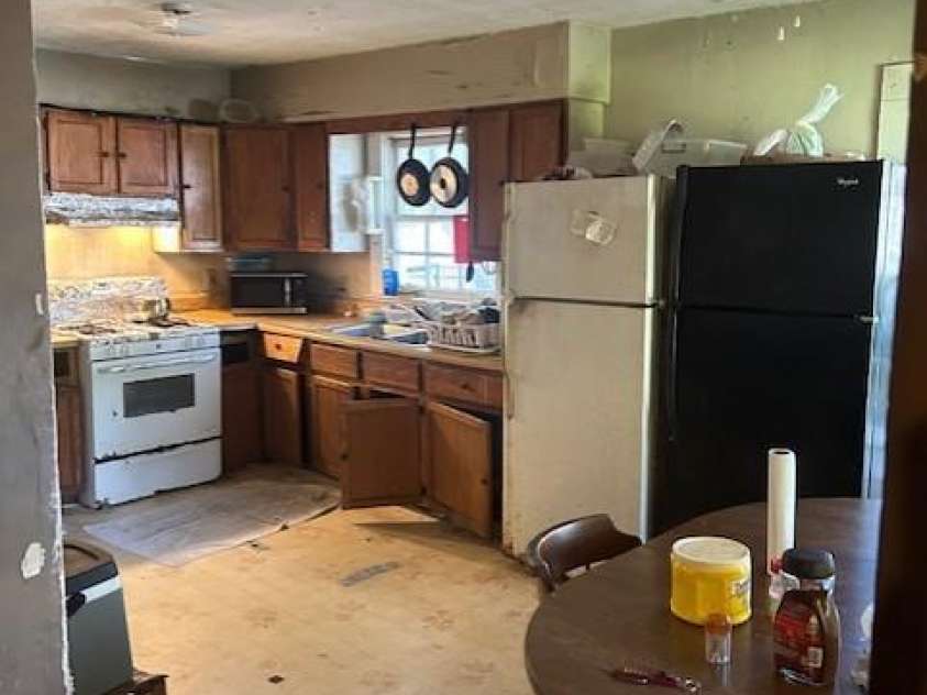 1713 Island Road, Georgetown, SC 29440.  MLS# CAR4166967, YatesRealty ID 163. 