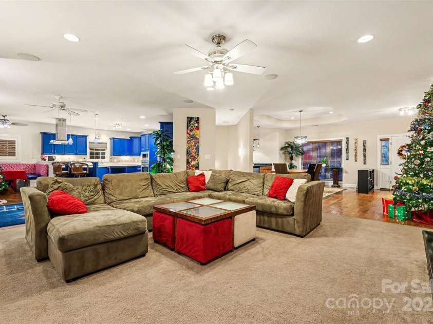 5418 Commodore Place, Clover, SC 29710.  MLS# CAR4329218, YatesRealty ID 1630. 