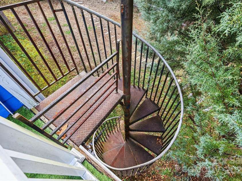 5418 Commodore Place, Clover, SC 29710.  MLS# CAR4329218, YatesRealty ID 1630. 