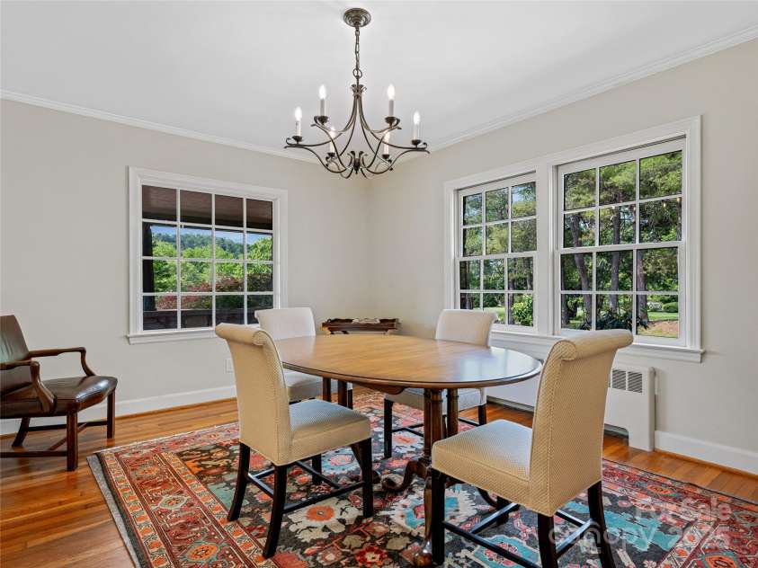 2 Fairway Road, Asheville, NC 28804.  MLS# CAR4263092, YatesRealty ID 16301. 