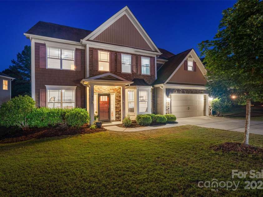 4500 Carrington Drive, Lancaster, SC 29720.  MLS# CAR4263792, YatesRealty ID 16303. 